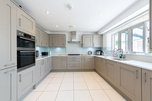Kitchen Dining Room- click for photo gallery